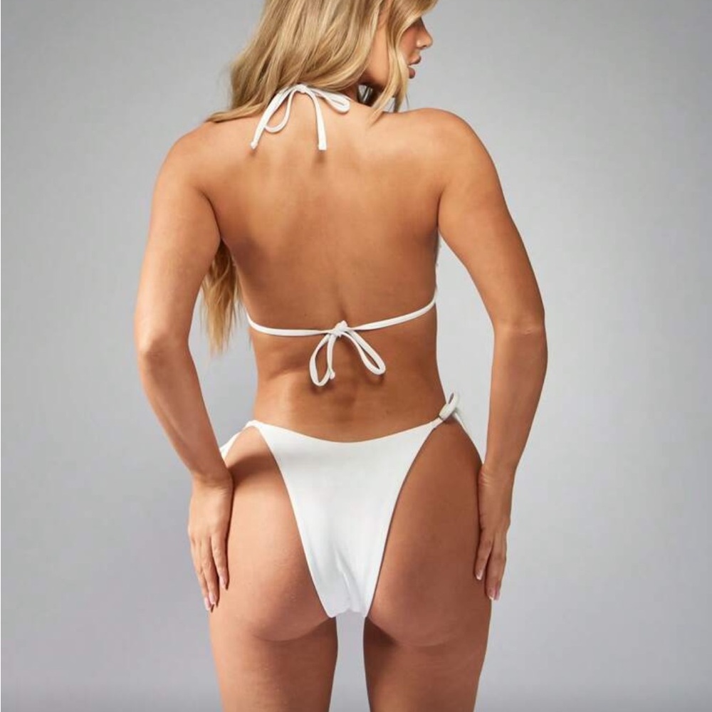 White Triangle Bikini Set - Picture 2 of 4
